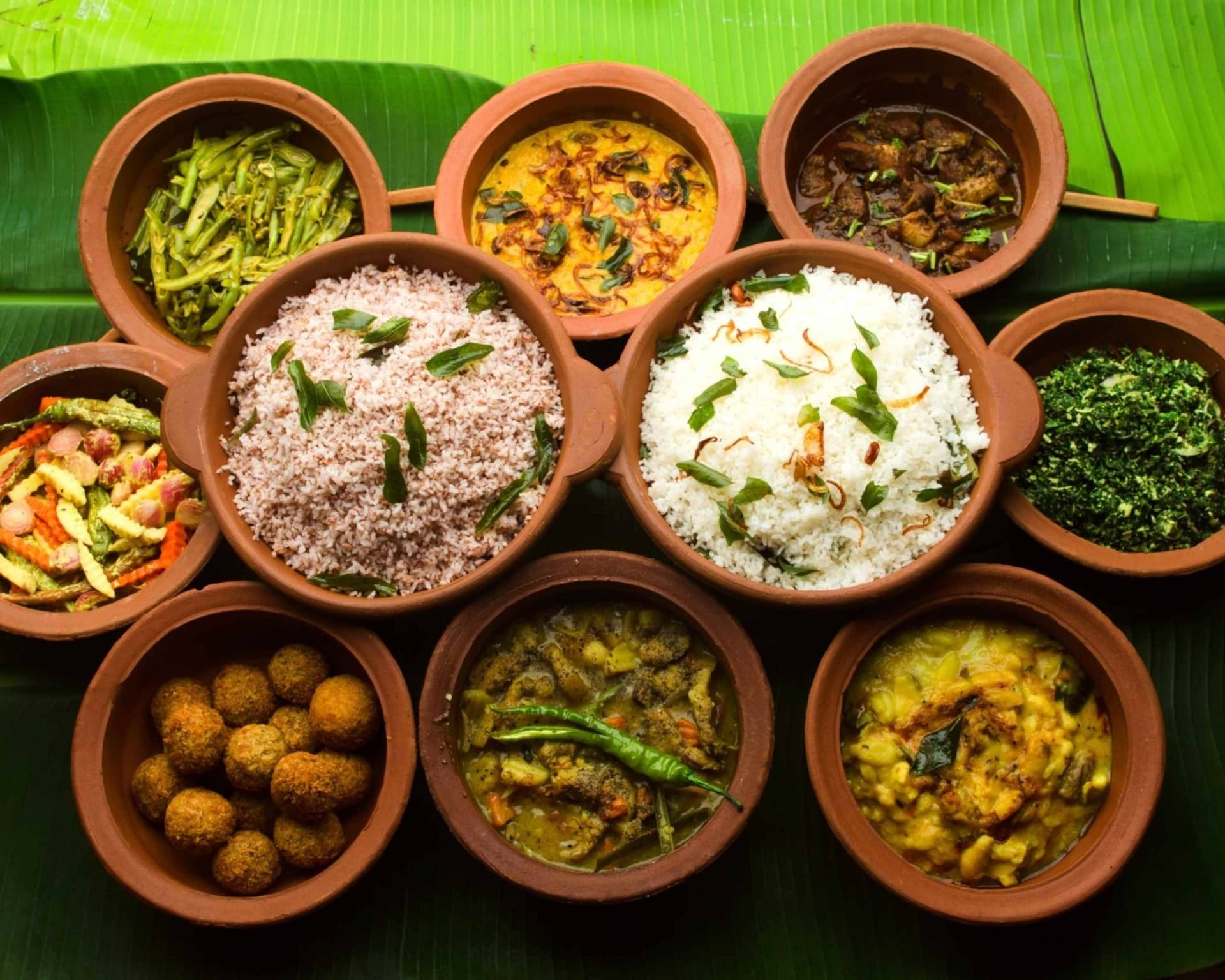 A Feast for the Senses: A Food Lover's Journey Through Sri Lanka